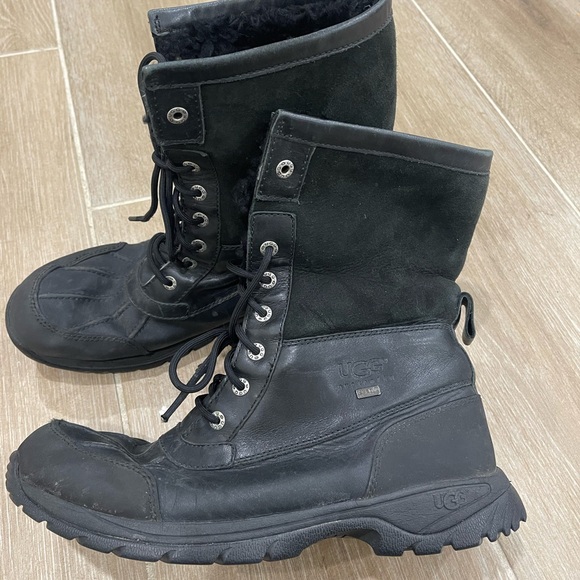 UGG Men's Butte boots in black waterproof leather size 12 - Picture 2 of 16